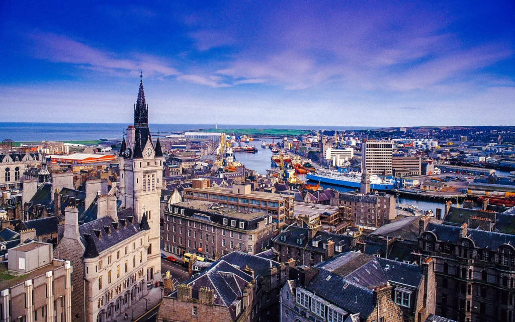 cheap Aberdeen rental car with driver