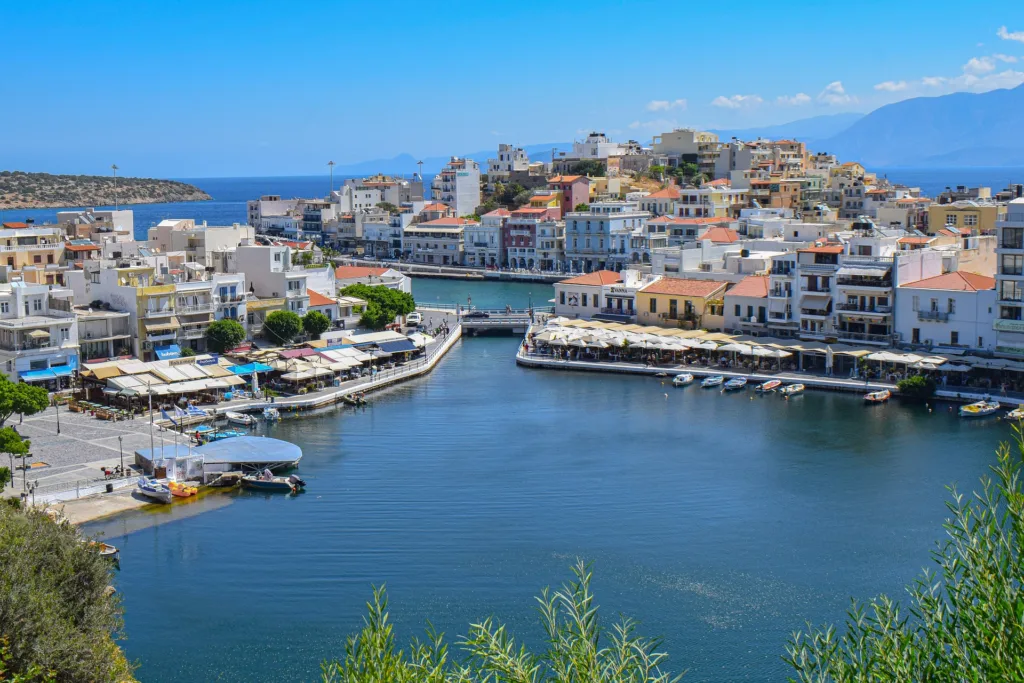 CHEAP car rental with driver in Crete.