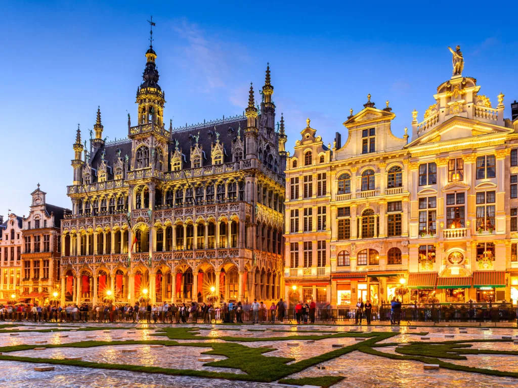 cheap car rental with driver in Brussels